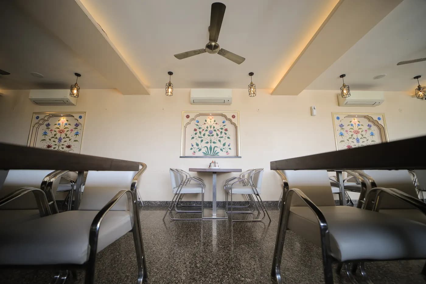 Signature restaurant dining at Cheelgadi Jaipur