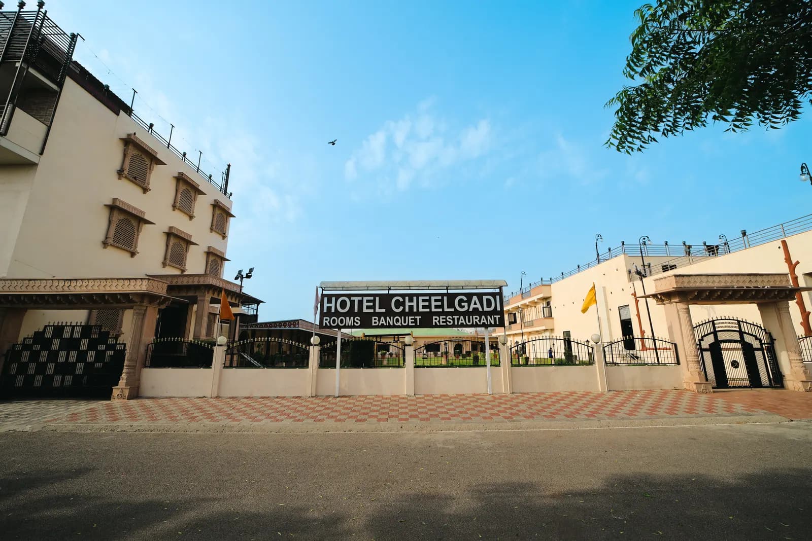 Hotel