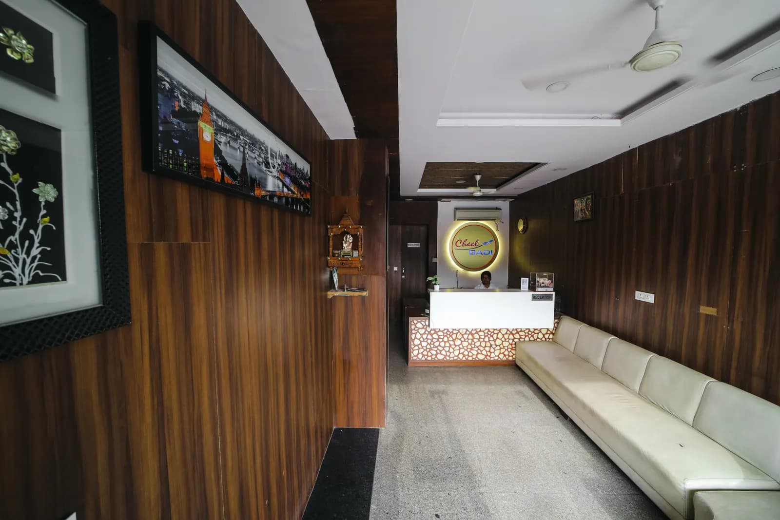Hotel