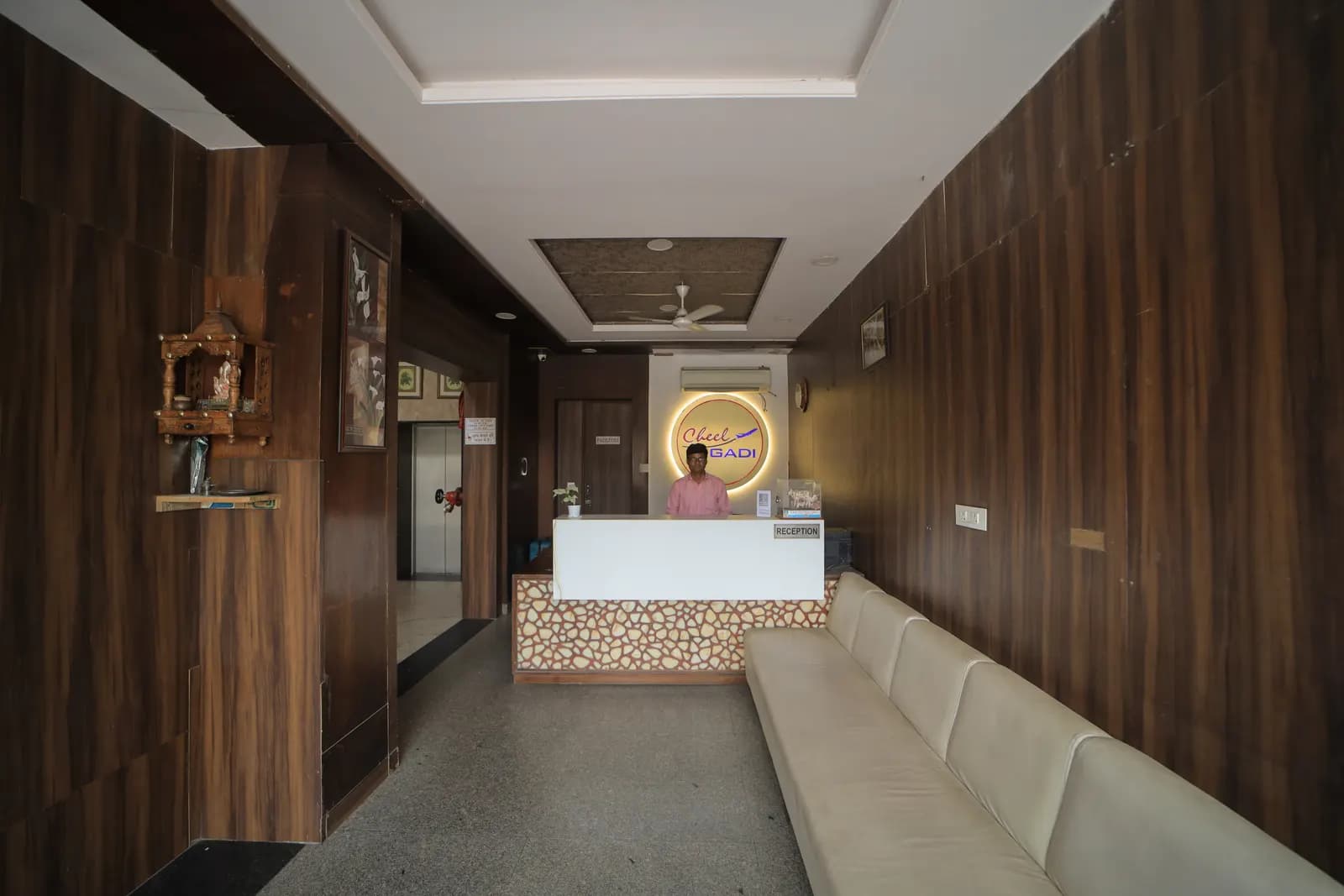 Hotel