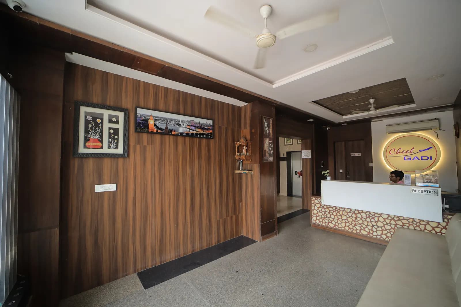 Hotel